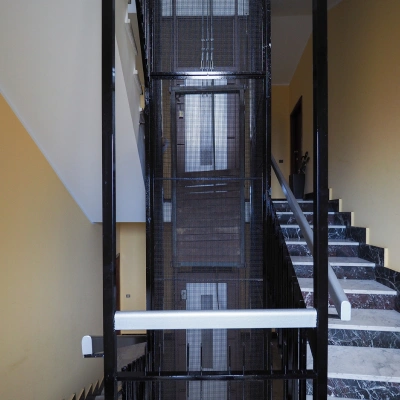 Bungalow Lift Installation